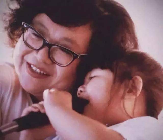32歲的鄭欣宜突然宣布結婚：被指將繼承過億遺產