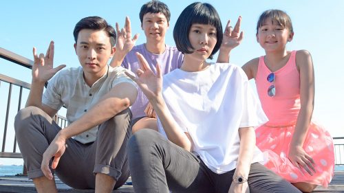 【不要再說'從小看他戲長大'了!】馮偉衷根本就不是《小孩不笨》的演員! 跟風RIP網民尷尬打臉了…