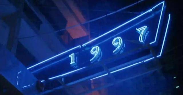 這才叫港片！「香港第一殺人導演」拍攝，美國學者愛的咬牙切齒