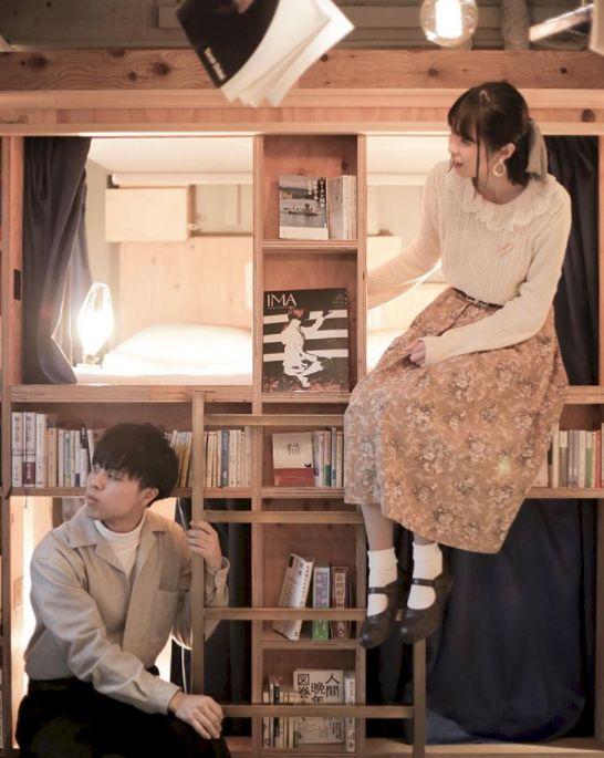 日本最酷新型態旅館-「BOOK AND BED」！裡面的咖啡廳更加火！