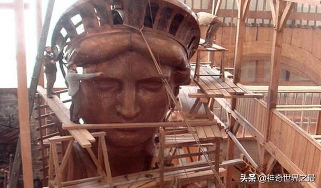 自由女神像不為人知的十件事，愛迪生曾計劃使其變成留聲機