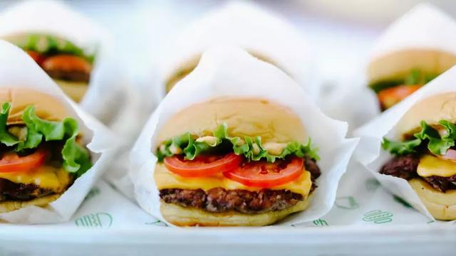 美國網紅級品牌Shake Shack空降魔都｜又要騙我吃漢堡了