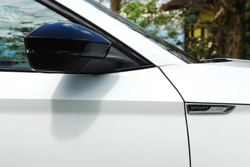人妻的願望  2019年式 Superb combi sportline