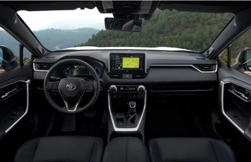 台灣網友捕獲新一代 Toyota RAV4，可望還有越野版可選？ 