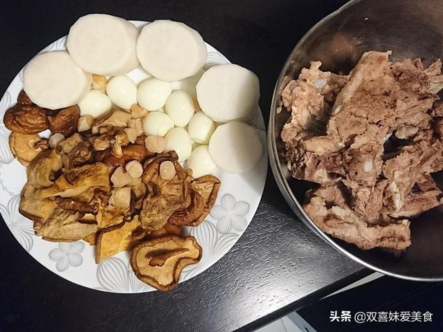 簡單懶人版佛跳牆，做法用料超簡單，省錢又不失大氣，請客面子足