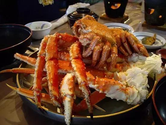 帝王蟹、毛蟹、松葉蟹，日本三大名蟹有啥不一樣？