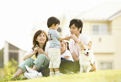 暖夫包「6.6萬現金年終」給老婆　以為自己很大方「兒子一番話讓他慚愧」全網鼻酸：老婆值得... 