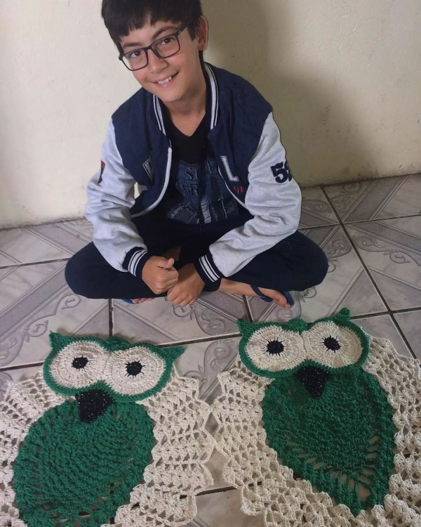 13歲男孩愛編織，遭到排擠，卻吸粉34萬！當你用心做一件事，全世界都在幫你！