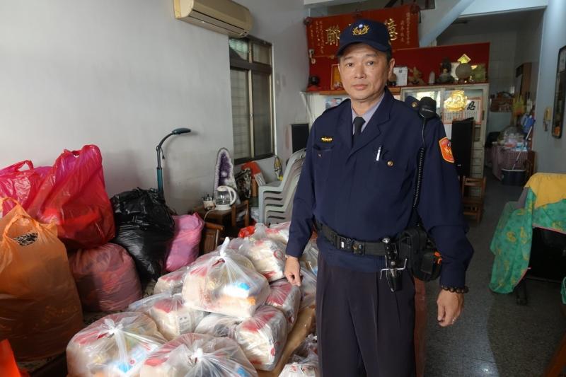 「天使化身」的員警到處行善~許多人都因為他的幫助而「活了下來」！超有「愛」！