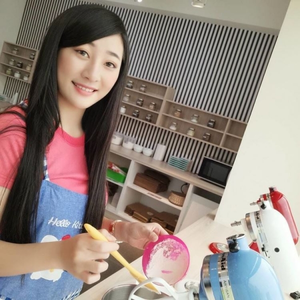 真的徵到了！正妹過年「徵男友」竟有後續 超幸運男友身分曝光！網崩潰：早知道...