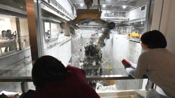「日本式重口味」：垃圾處理場開餐廳，邊享用美食邊看垃圾處理