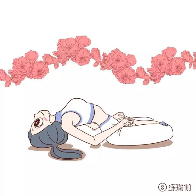 5個瑜伽體式，堅持練，60歲皮膚還是很年輕，身體也苗條 