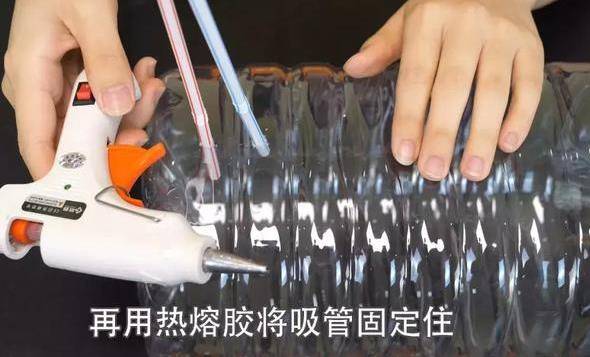 空寶特瓶不要仍！插上2根吸管「省錢又實用」超猛！用途鄰居看了紛紛效仿！