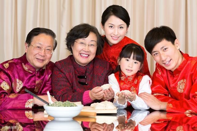 春節走親訪友，面對三姑六婆靈魂般拷問，教您如何完美懟回去！&#160;