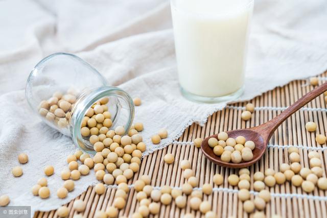 研究發現：冬季吃豆腐可預防老年痴呆症！這樣喝豆漿會危及生命！