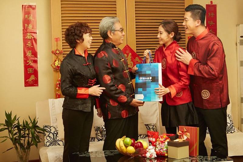 大馬人在春節過年時常做錯的8件事，福倒了原來不能隨便貼？！