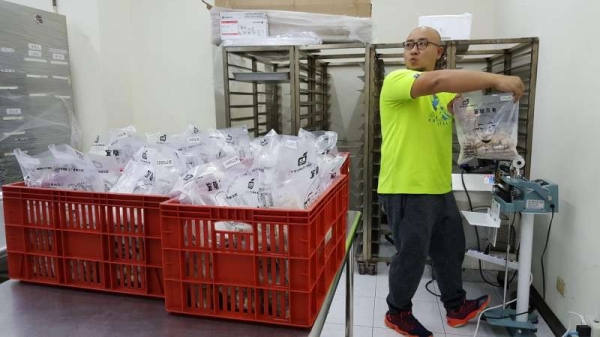 女友嫌「賣地瓜沒前途」狠心分手！地瓜哥拼4年翻身「月入8百萬」：謝謝妳瞧不起我！