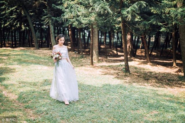 婆婆，你說我憑什麼給我爸媽生活費呢，就憑你們全家都是我在養啊