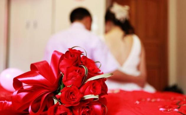 結婚時丈母娘不收聘金本來我暗 爽，如今我才知道「她都計劃好了」！如今後悔莫及...