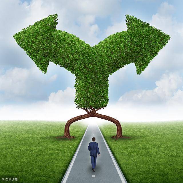 過年單位發兩萬年終獎，我偷偷給母親五千，隔天我的婚姻結束了