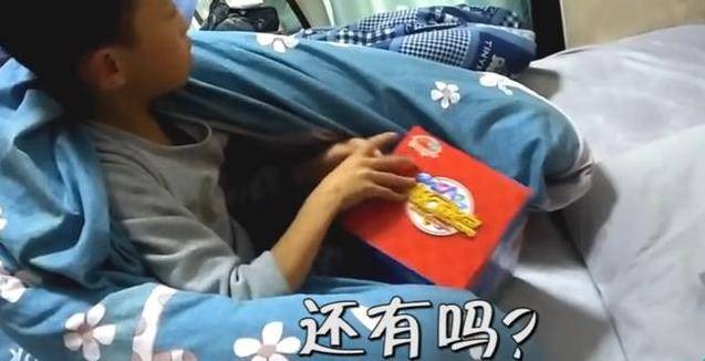 孩子問我聖誕老人是不是假的，我該怎麼回答？這位爸爸的做法太棒