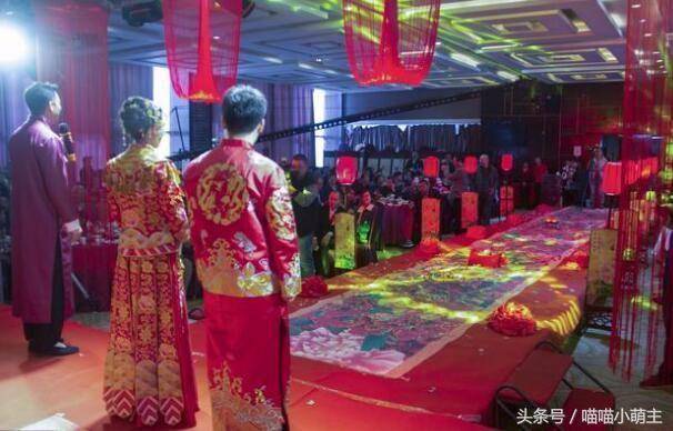 二婚夫妻被婆婆趕出家門，10年後，老公的一段話讓婆婆閉上了嘴