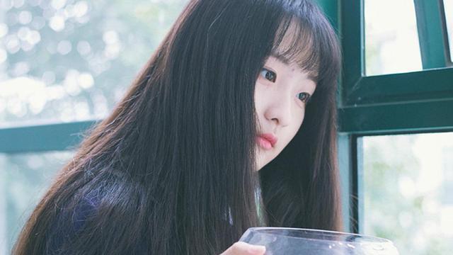 我生兒子婆婆毫無反應，二胎生女兒她激動萬分，原因讓我想笑