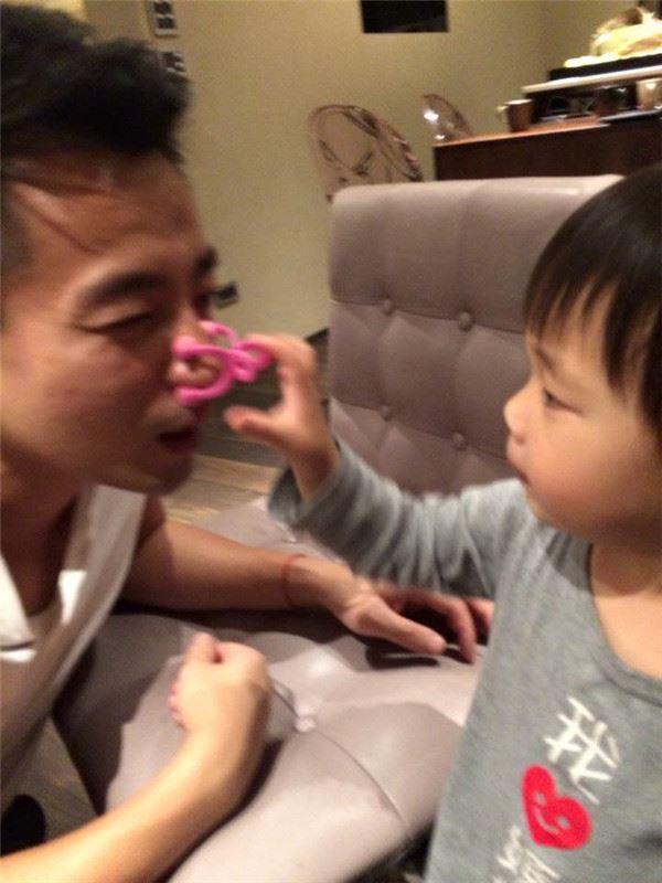 小S三個女兒每天穿得「土到爆」汪小菲也說穿得像保母！小S：只希望能讓女兒明白「這個道理」