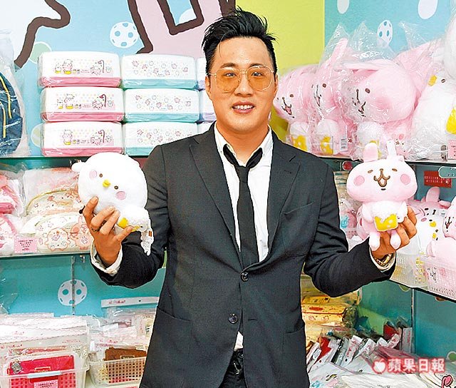 不再當靠爸族！余祥銓努力洗白負評「如今年賺上百萬」　當起老闆「讓酸民沒機會再罵他」　