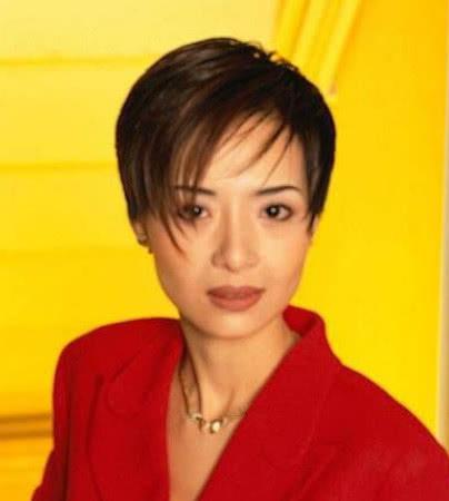 52歲葉子媚痛失老伴，曾為對方放棄事業26年未婚 ！