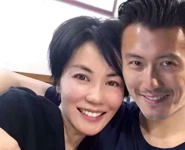 王菲謝霆鋒將於3月官宣分手？其實謝霆鋒去年底就說出實情了！