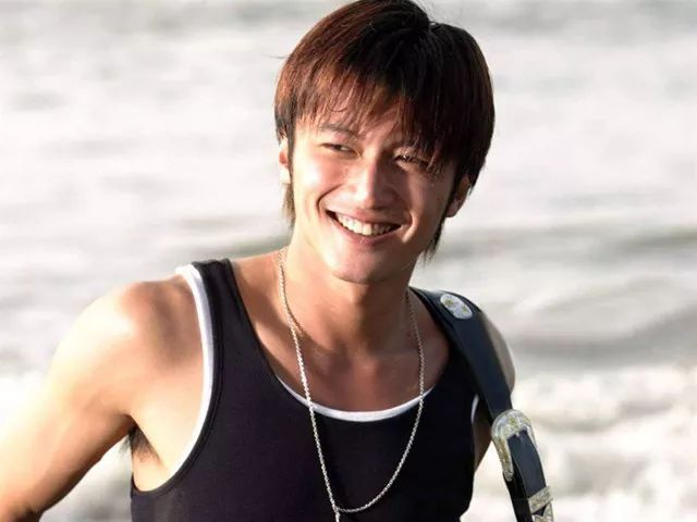 王菲謝霆鋒將於3月官宣分手？其實謝霆鋒去年底就說出實情了！