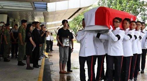 為何選擇海葬？馮偉衷曾透露不愛麻煩人， 不希望年邁雙親每年拜祭他~