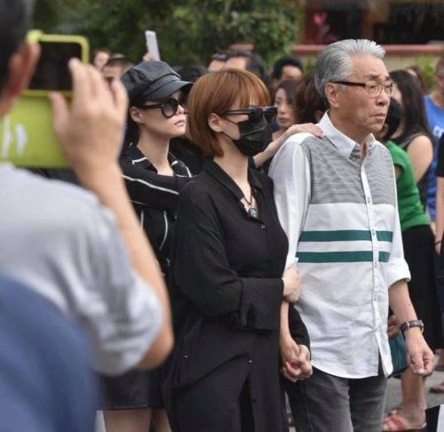 為何選擇海葬？馮偉衷曾透露不愛麻煩人， 不希望年邁雙親每年拜祭他~