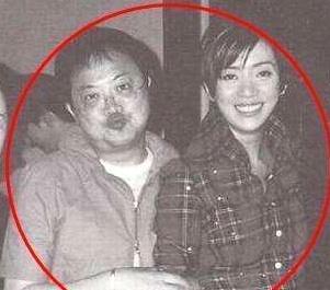 梅豔芳給他一張空白支票，而他只填了3700，掃了13年墓，終身未娶