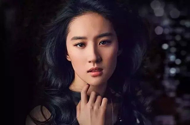 這10位明星得罪了攝影師的下場就是這樣 尤其是孫燕姿….天啊 整個不忍直視