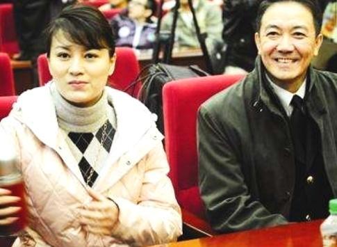 陳道明對她一見鍾情，李幼斌為了她凈身出戶，三婚嫁給李幼斌
