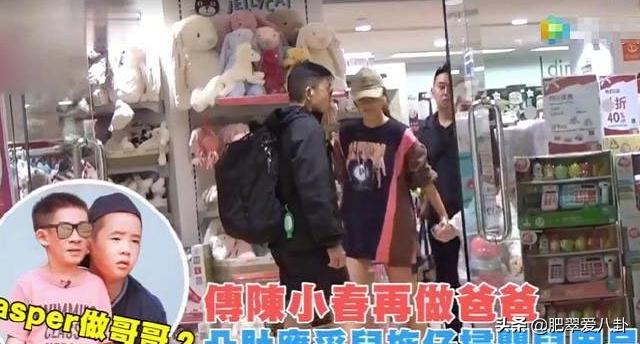 應采兒被拍帶媽媽與Jasper逛母嬰 耐心十足