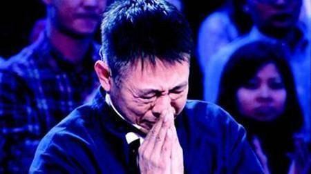 日本記者：南京大屠殺死了30萬人，你們數過嗎？李連傑冷眼霸氣回應！ 