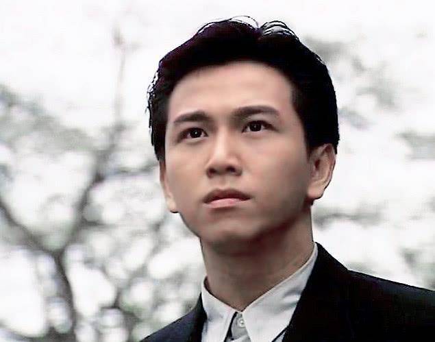 一婚娶港姐，二婚拿下助理，三婚娶小20歲嬌妻，網友：羨慕不來~