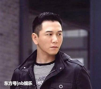 一婚娶港姐，二婚拿下助理，三婚娶小20歲嬌妻，網友：羨慕不來~