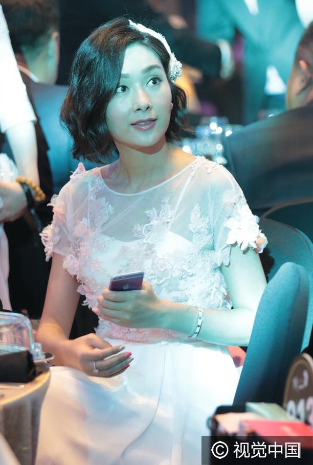同樣是40歲，為何「楊恭如」還年輕貌美，「鍾麗緹」卻老態畢現…看完你就明白了！ 