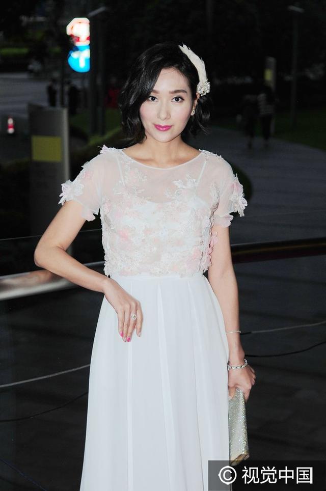 同樣是40歲，為何「楊恭如」還年輕貌美，「鍾麗緹」卻老態畢現…看完你就明白了！ 