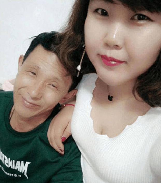 中年男子娶28歲嬌妻，婚後吃不消，要告誡世人娶妻要量力而行......