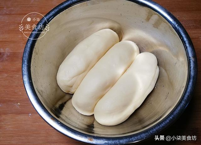 麵粉里加一個雞蛋，不用電飯鍋，不用烤箱，簡單一做比麵包還好吃