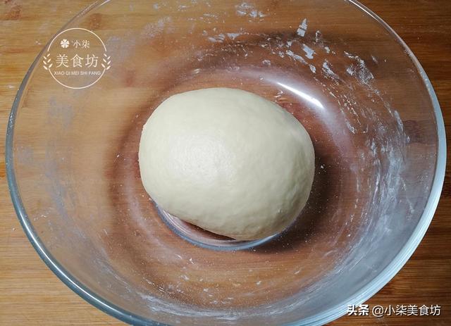 麵粉里加一個雞蛋，不用電飯鍋，不用烤箱，簡單一做比麵包還好吃
