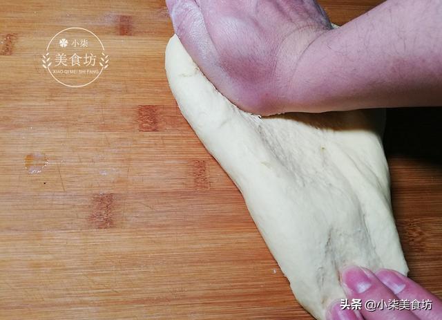 麵粉里加一個雞蛋，不用電飯鍋，不用烤箱，簡單一做比麵包還好吃