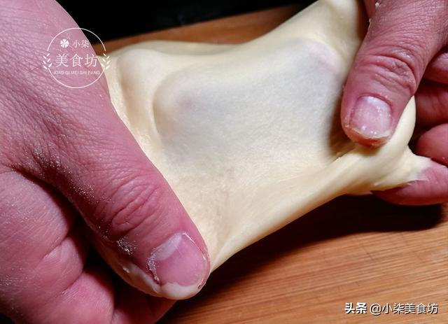 麵粉里加一個雞蛋，不用電飯鍋，不用烤箱，簡單一做比麵包還好吃