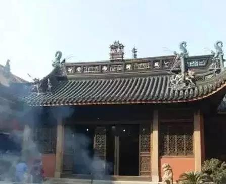風水大師提醒：千萬不要在去這六個地方，否者後果不堪設想~