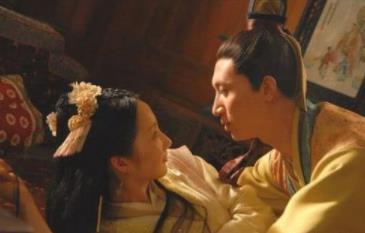 古時候有錢人三妻四妾，為何還要養丫鬟？原來有一事妻妾辦不到！